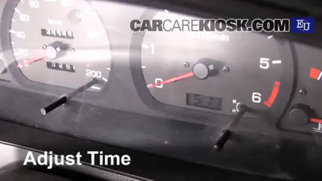 1999 Nissan Almera GX 2.0L 4 Cyl. Diesel Clock Set Clock